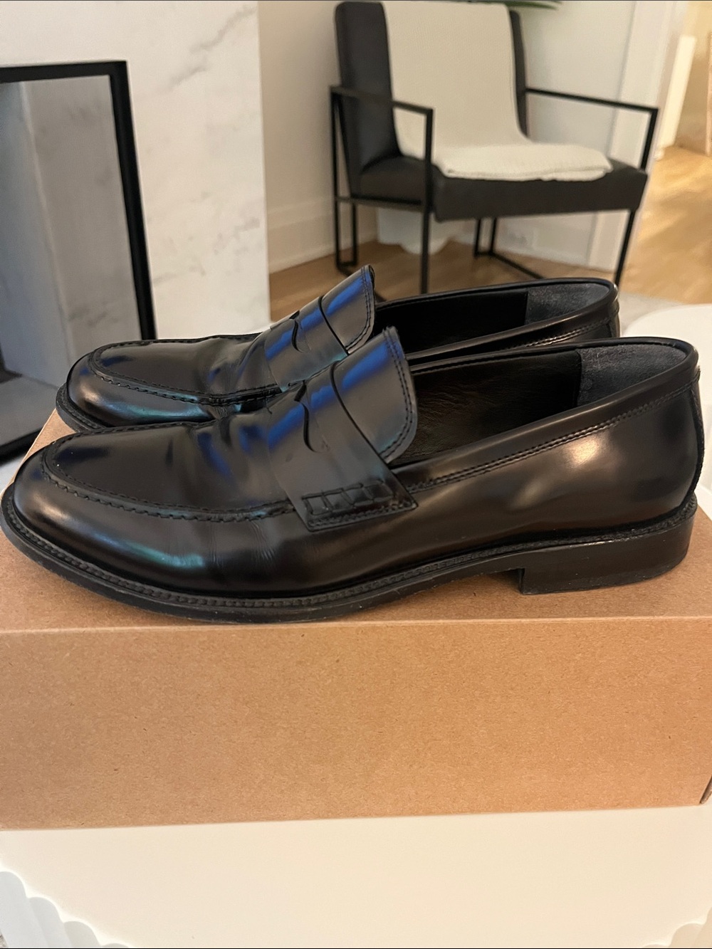 Classic Black Leather Penny Loafers - Men